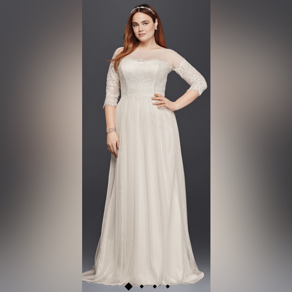 Galina dress with lace sleeves size 14
